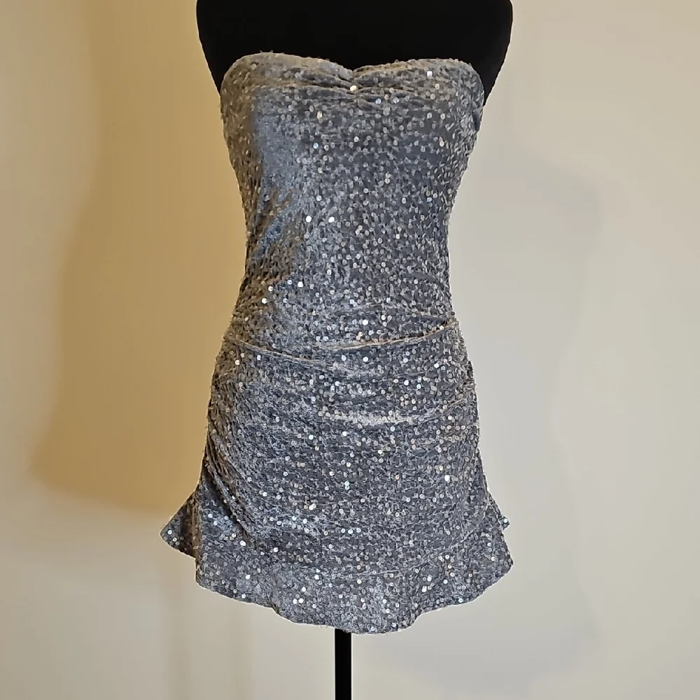 sparkly silver long dress Illusion V-Neckline Glitter Long Gown BZ017 10 / Silver